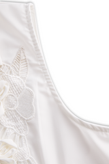 Sleeveless Shirt with 3D Floral Appliqué