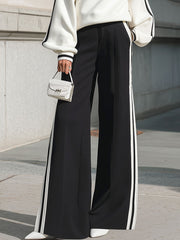 Chic Monochrome Half-Zip Sweatshirt & Wide-Leg Trouser Set