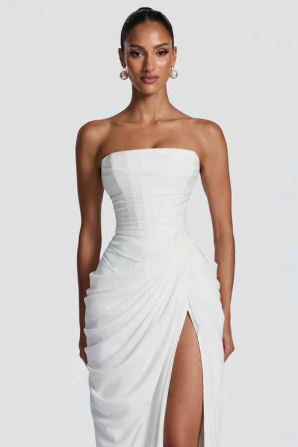 Elegant Flowing Maxi Occasion Dress